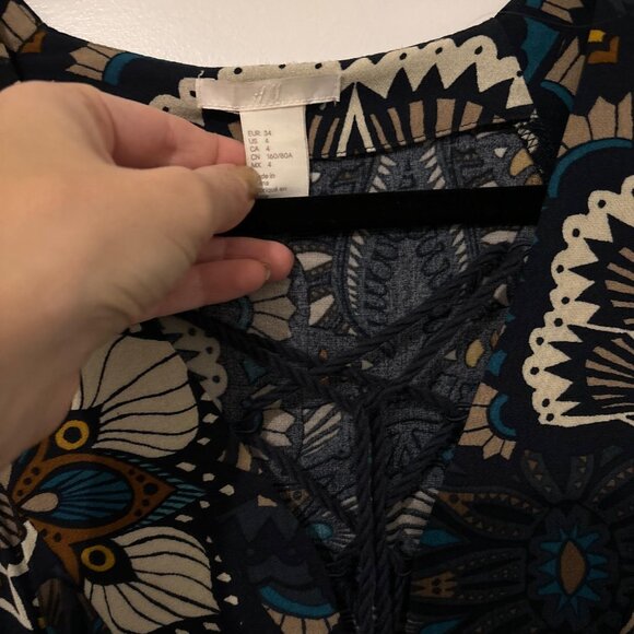 H&M Maxi Dress with Tie Front - Picture 2 of 4